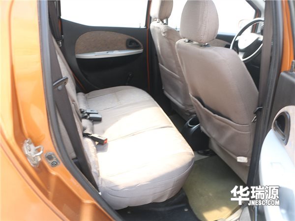 务实亲民两厢经济车，长安奔奔，用仔细，车子的状况好
