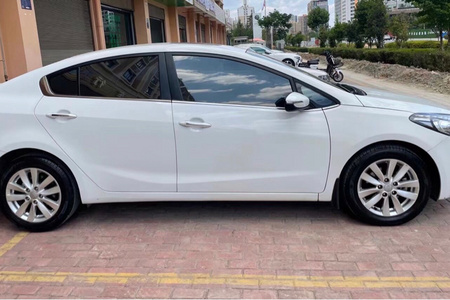 曲靖二手起亚K3 2013款 1.6L 手动 GLS