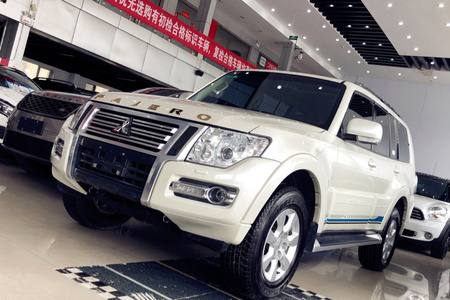 张家口二手三菱帕杰罗 2019款 3.0L 舒适版